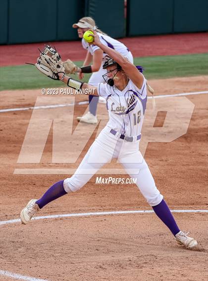 Thumbnail 2 in Crawford vs. Weimar (UIL 2A Semifinal) photogallery.