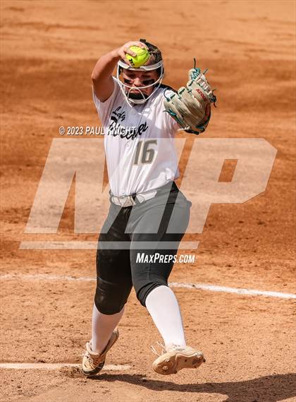 Thumbnail 3 in Crawford vs. Weimar (UIL 2A Semifinal) photogallery.