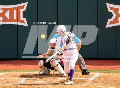 Thumbnail 3 in Crawford vs. Weimar (UIL 2A Semifinal) photogallery.
