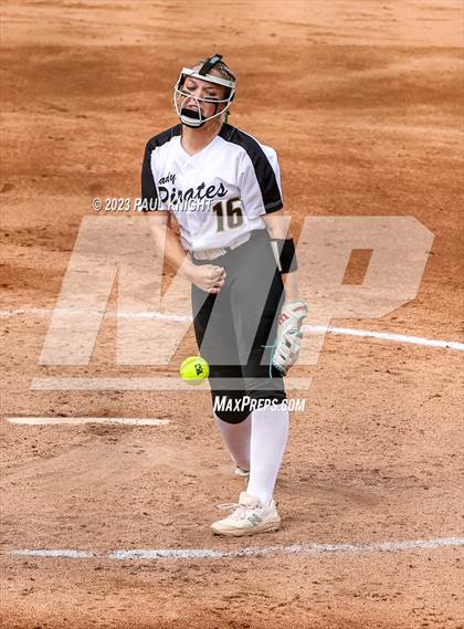 Thumbnail 1 in Crawford vs. Weimar (UIL 2A Semifinal) photogallery.