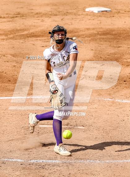 Thumbnail 1 in Crawford vs. Weimar (UIL 2A Semifinal) photogallery.