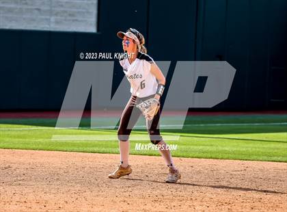 Thumbnail 3 in Crawford vs. Weimar (UIL 2A Semifinal) photogallery.