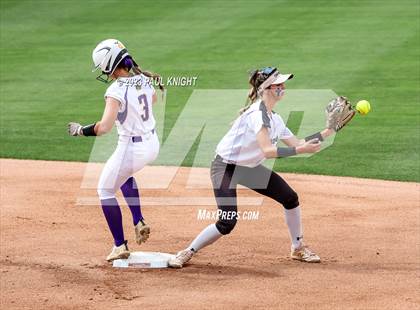 Thumbnail 1 in Crawford vs. Weimar (UIL 2A Semifinal) photogallery.