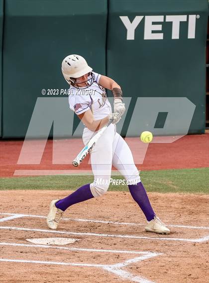 Thumbnail 1 in Crawford vs. Weimar (UIL 2A Semifinal) photogallery.