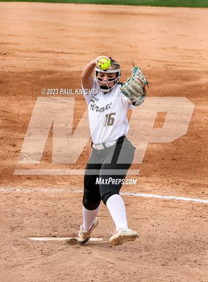 Thumbnail 1 in Crawford vs. Weimar (UIL 2A Semifinal) photogallery.