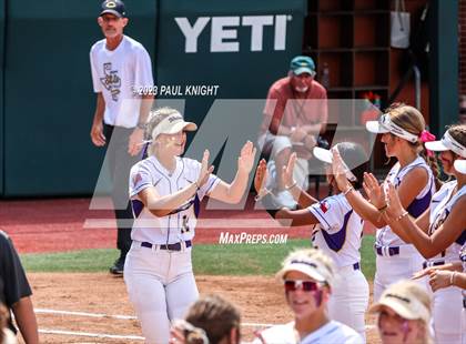 Thumbnail 1 in Crawford vs. Weimar (UIL 2A Semifinal) photogallery.