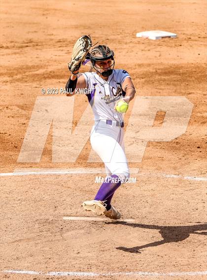 Thumbnail 3 in Crawford vs. Weimar (UIL 2A Semifinal) photogallery.