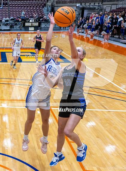 Thumbnail 3 in Rich vs. Panguitch (UHSAA 1A Quarterfinal) photogallery.