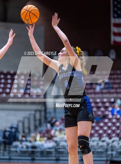 Thumbnail 1 in Rich vs. Panguitch (UHSAA 1A Quarterfinal) photogallery.