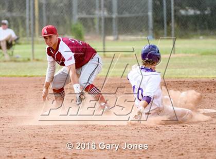 Thumbnail 2 in Sacramento Optimist All-Star Game (Small Schools) photogallery.