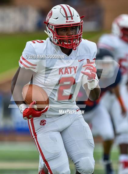 Thumbnail 3 in Katy @ Seven Lakes photogallery.