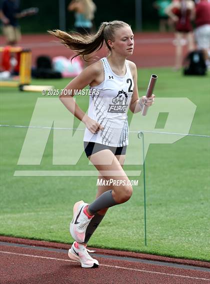 Thumbnail 3 in NCISAA D1 Championship (4x800) photogallery.