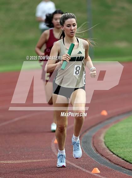 Thumbnail 1 in NCISAA D1 Championship (4x800) photogallery.