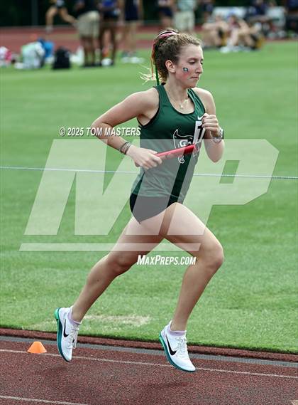 Thumbnail 2 in NCISAA D1 Championship (4x800) photogallery.