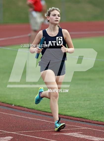 Thumbnail 1 in NCISAA D1 Championship (4x800) photogallery.