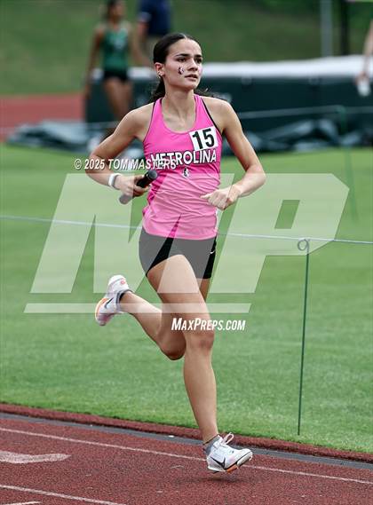 Thumbnail 1 in NCISAA D1 Championship (4x800) photogallery.