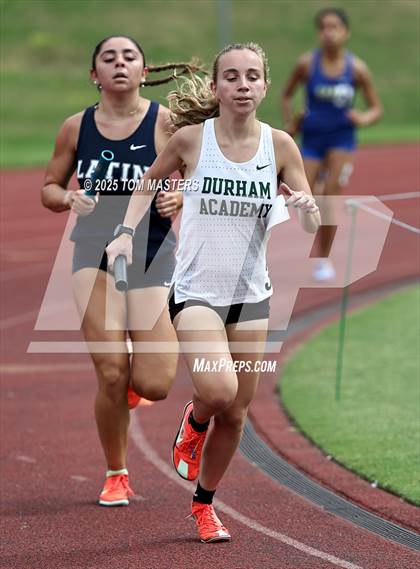 Thumbnail 2 in NCISAA D1 Championship (4x800) photogallery.