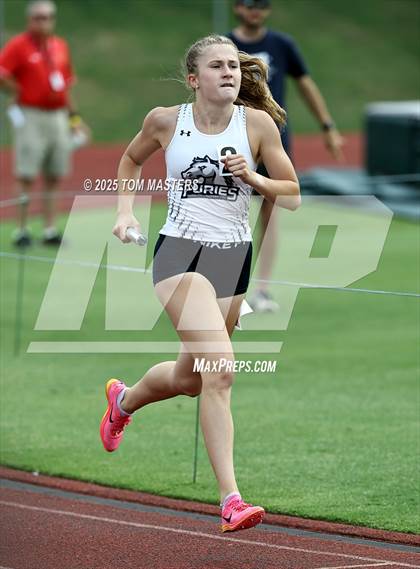 Thumbnail 3 in NCISAA D1 Championship (4x800) photogallery.