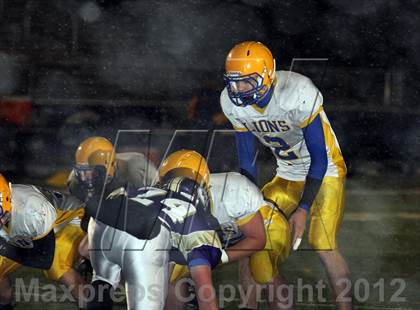 Thumbnail 1 in Chestnut Ridge vs. Karns City (PIAA Class AA 1st Round) photogallery.