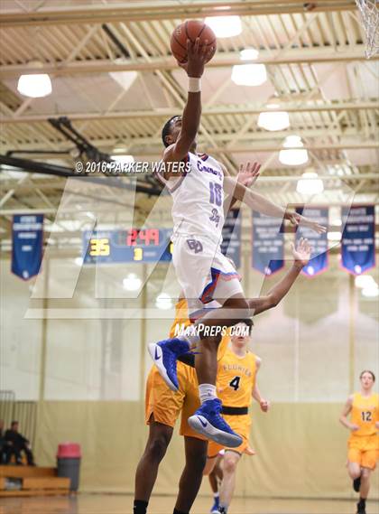 Thumbnail 2 in Metairie Park Country Day vs Florien (Country Day Cajun Holiday Classic) photogallery.