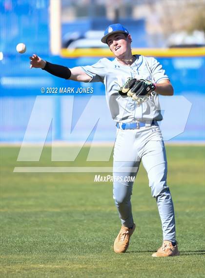 Thumbnail 2 in IMG Academy Black vs. O'Connor (Coach Bob Invitational)   photogallery.