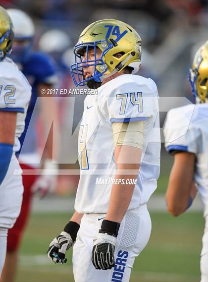 Thumbnail 2 in Reno vs. Reed (NIAA 4A Semifinal) photogallery.