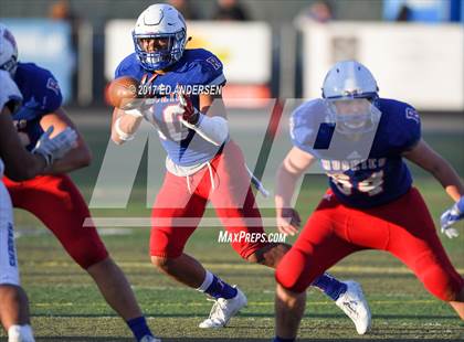 Thumbnail 2 in Reno vs. Reed (NIAA 4A Semifinal) photogallery.