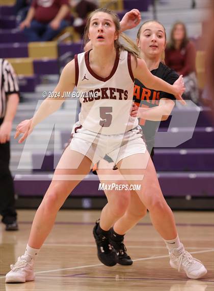 Thumbnail 1 in Paris vs Tolono Unity (IHSA 2A Regional Final) photogallery.