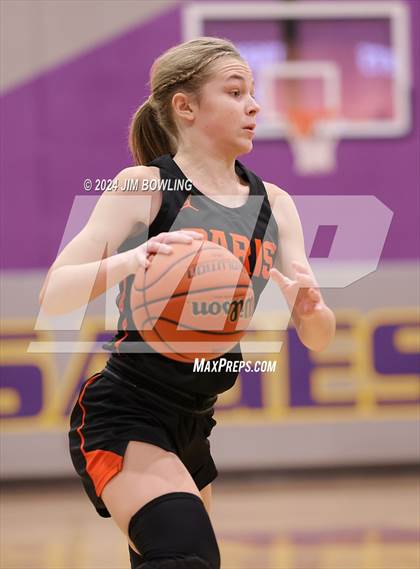 Thumbnail 2 in Paris vs Tolono Unity (IHSA 2A Regional Final) photogallery.