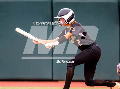 Thumbnail 1 in Shiner vs. Crawford (UIL 2A Softball Semifinal) photogallery.