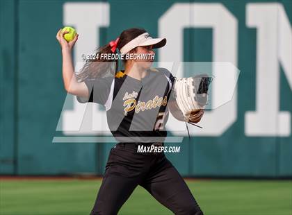 Thumbnail 1 in Shiner vs. Crawford (UIL 2A Softball Semifinal) photogallery.