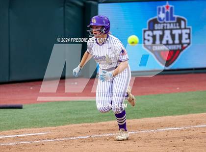 Thumbnail 2 in Shiner vs. Crawford (UIL 2A Softball Semifinal) photogallery.