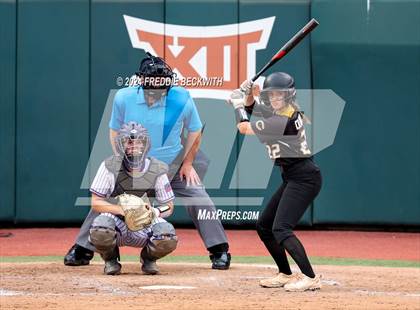 Thumbnail 1 in Shiner vs. Crawford (UIL 2A Softball Semifinal) photogallery.