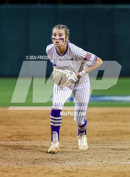 Thumbnail 1 in Shiner vs. Crawford (UIL 2A Softball Semifinal) photogallery.