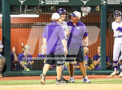 Thumbnail 1 in Shiner vs. Crawford (UIL 2A Softball Semifinal) photogallery.
