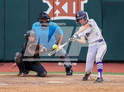 Thumbnail 2 in Shiner vs. Crawford (UIL 2A Softball Semifinal) photogallery.