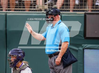 Thumbnail 3 in Shiner vs. Crawford (UIL 2A Softball Semifinal) photogallery.