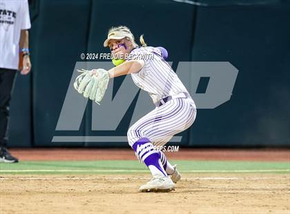 Thumbnail 2 in Shiner vs. Crawford (UIL 2A Softball Semifinal) photogallery.