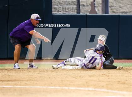 Thumbnail 3 in Shiner vs. Crawford (UIL 2A Softball Semifinal) photogallery.