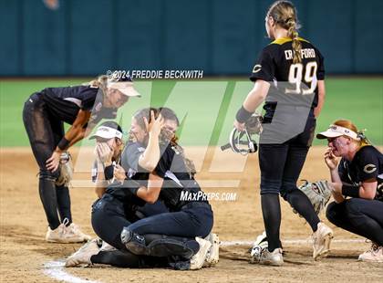 Thumbnail 1 in Shiner vs. Crawford (UIL 2A Softball Semifinal) photogallery.