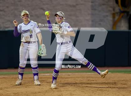 Thumbnail 3 in Shiner vs. Crawford (UIL 2A Softball Semifinal) photogallery.