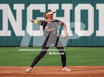 Thumbnail 1 in Shiner vs. Crawford (UIL 2A Softball Semifinal) photogallery.