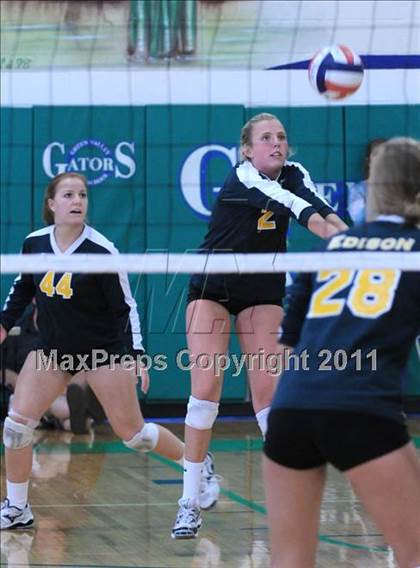 Thumbnail 3 in Sacred Heart vs. Edison (2010 Durango Fall Classic) photogallery.