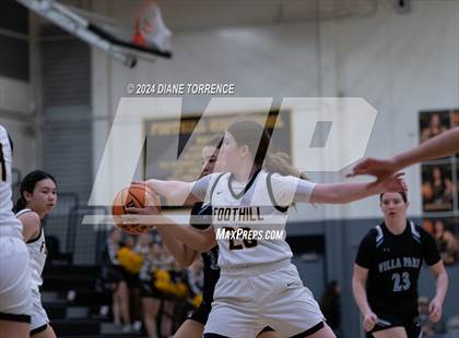 Thumbnail 1 in Villa Park @ Foothill photogallery.