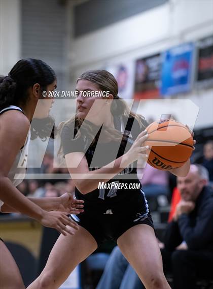 Thumbnail 2 in Villa Park @ Foothill photogallery.