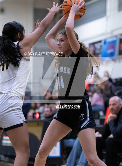 Thumbnail 1 in Villa Park @ Foothill photogallery.