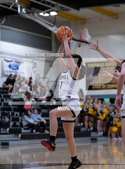 Thumbnail 1 in Villa Park @ Foothill photogallery.