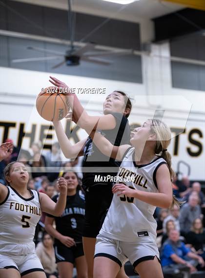 Thumbnail 1 in Villa Park @ Foothill photogallery.