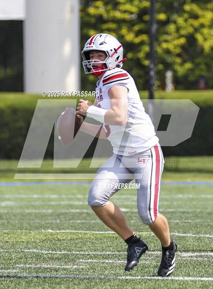 Thumbnail 2 in National Football Foundation All-Star Classic - NYC vs Long Island (2nd half photos) photogallery.