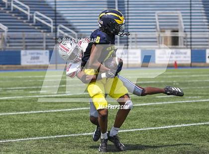 Thumbnail 3 in National Football Foundation All-Star Classic - NYC vs Long Island (2nd half photos) photogallery.